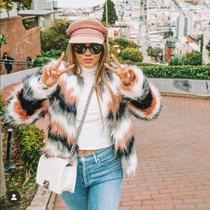 Meet your pusher! 🖤